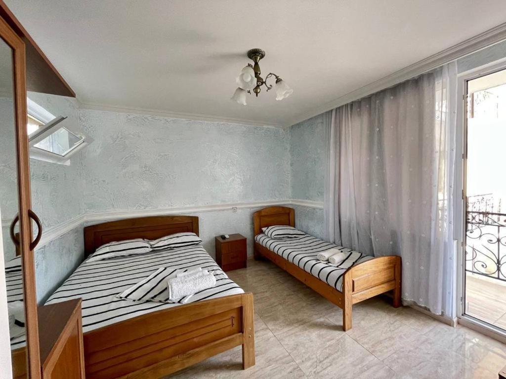 Del Mar Hotel Уреки Екстериор снимка