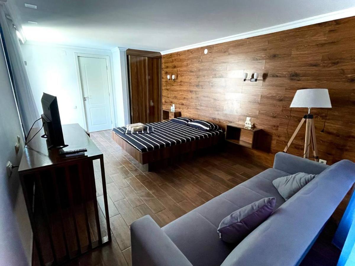 Del Mar Hotel Уреки Екстериор снимка