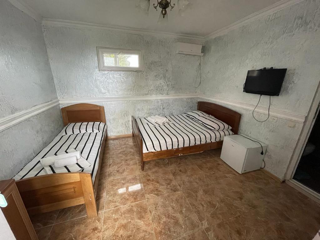 Del Mar Hotel Уреки Екстериор снимка