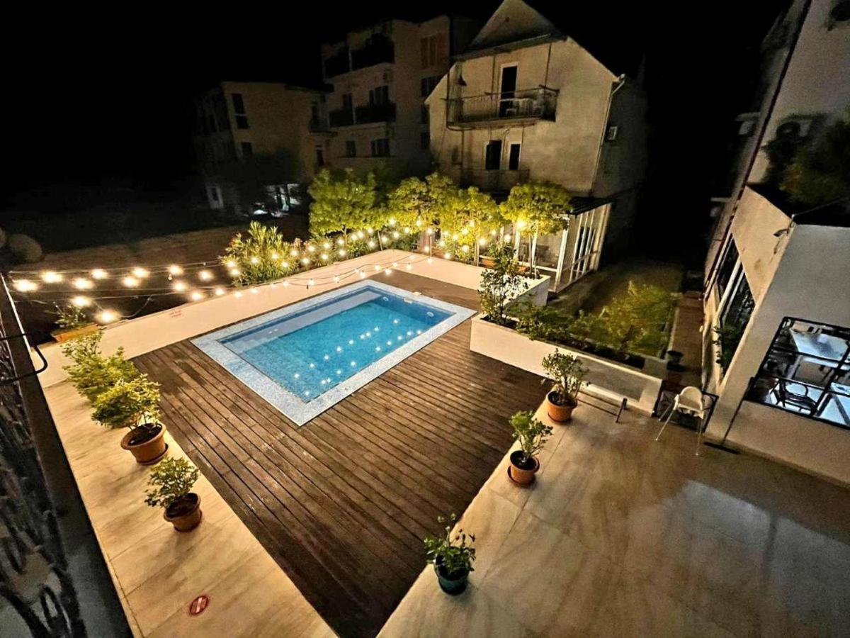 Del Mar Hotel Уреки Екстериор снимка